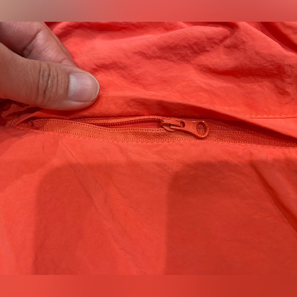NWT Outdoor Voices RecNylon 4” shorts in Hot Coral. Pockets galore!! - Picture 2 of 6